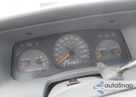 1997 Mercury Grand Marquis Gs из США, поврежденный, VIN 2MELM74W6VX732178